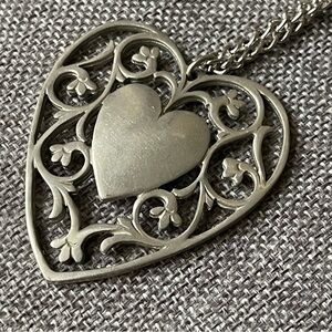 REED & BARTON | Vintage | Mid 70's Pewter Pendant 24" Silver Tone Necklace